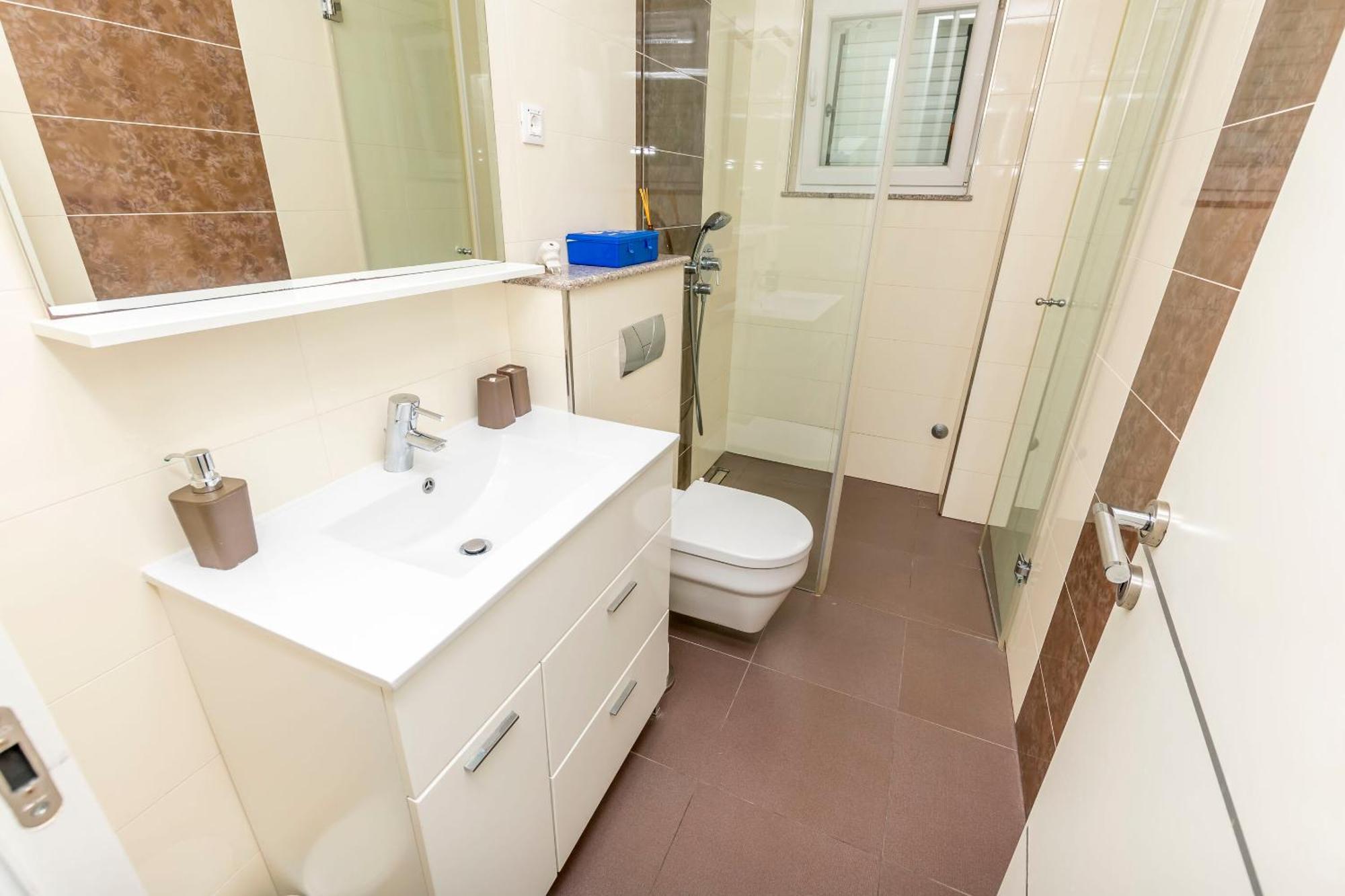 Apartment Belle Vue Primosten Bilik gambar